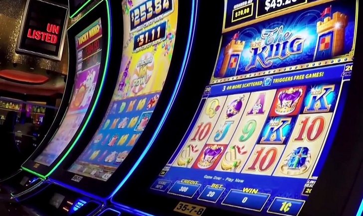 игровые автоматы Вулкан казино играть на деньги с мобильного телефона